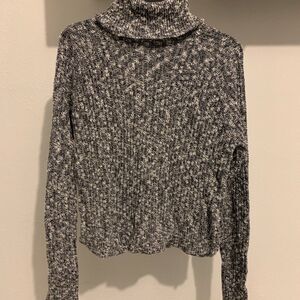 BB DAKOTA Turtleneck Sweater New without tag